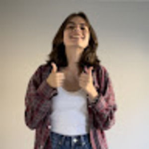 Meet your Posher, Elise